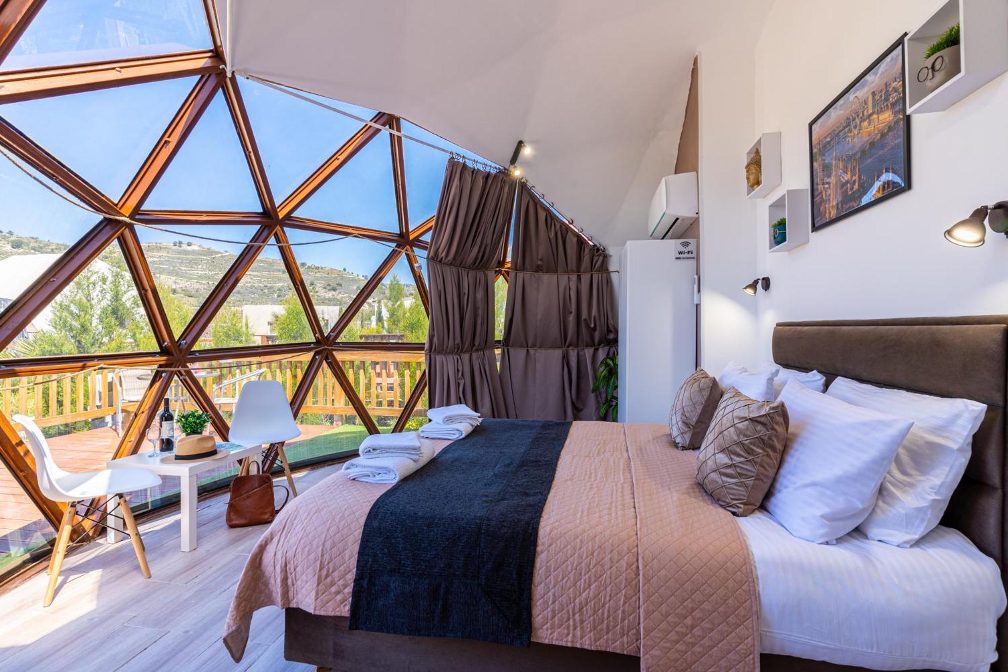 Amazing Cyprus Glamping Domes - Glamping Cyprus Hotel Paphos Buitenkant foto